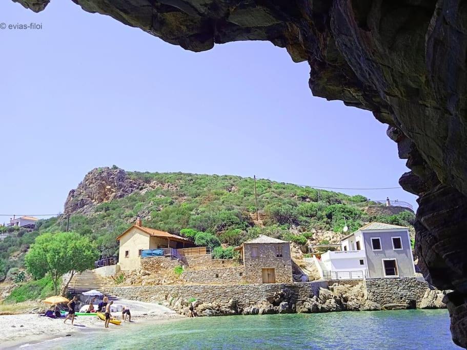 Παραθαλασσιο Σπιτι Στην Εξοχη Villa Tsakei Luaran gambar