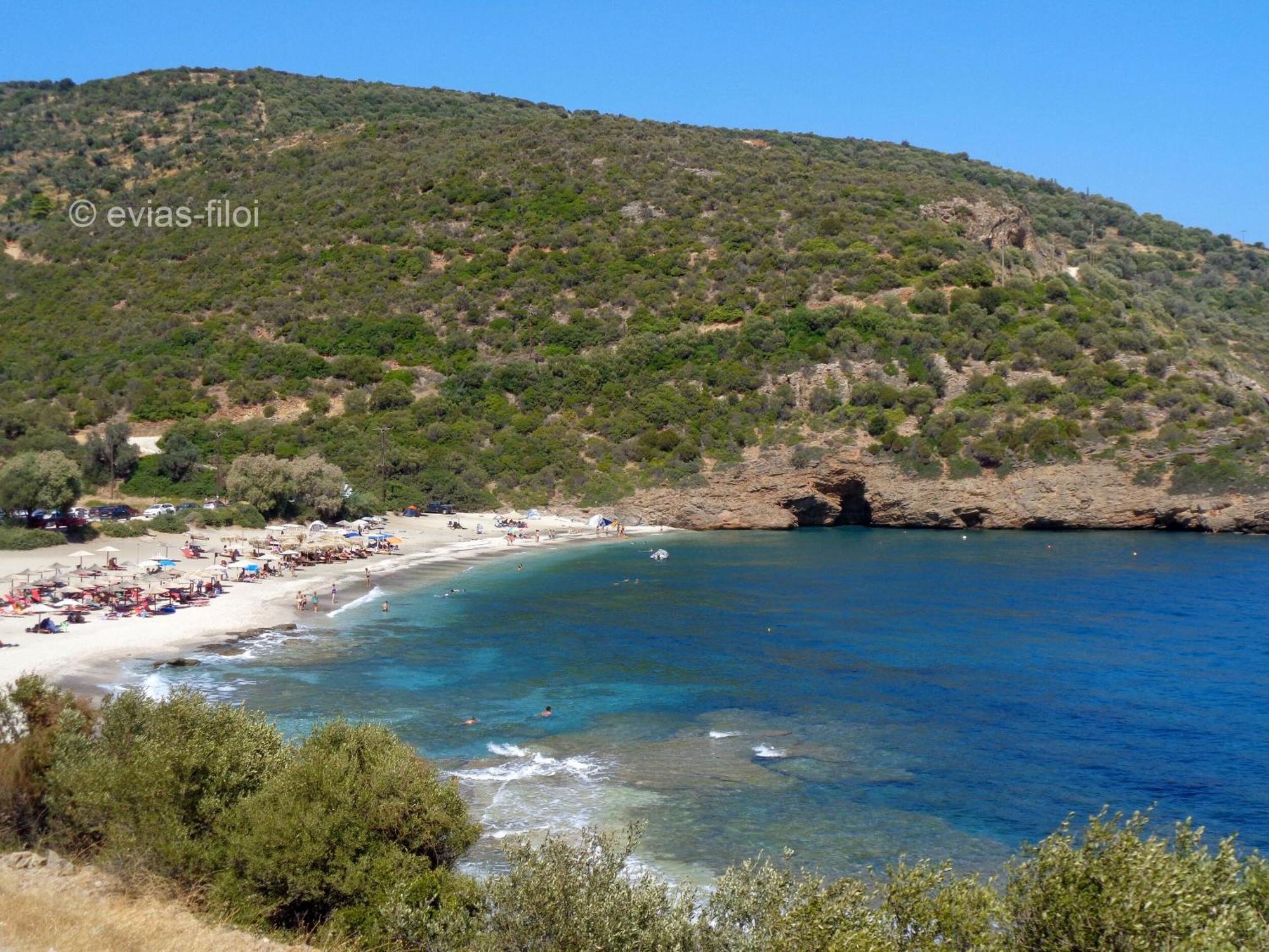 Παραθαλασσιο Σπιτι Στην Εξοχη Villa Tsakei Luaran gambar